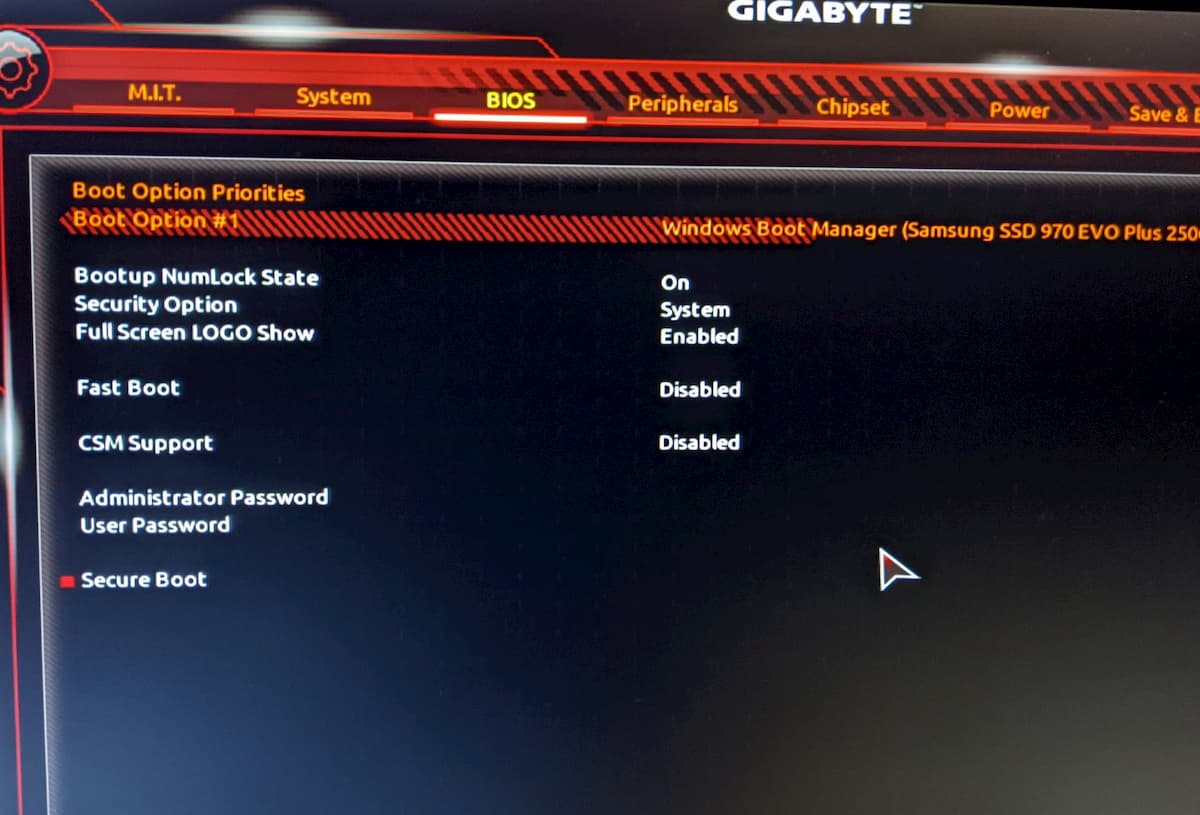 Csm bios что это. BIOS Gigabyte b450. Gigabyte b450m ds3h BIOS. Security Boot Gigabyte b450. CSM support BIOS Gigabyte.