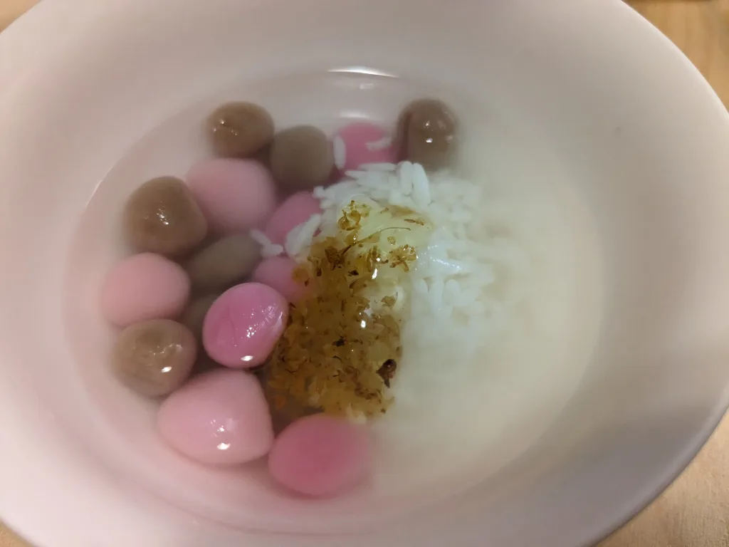 桂花酒酿小汤圆Sugar Osmanthus，Mini Rice Balls with Sweet Rice Wine